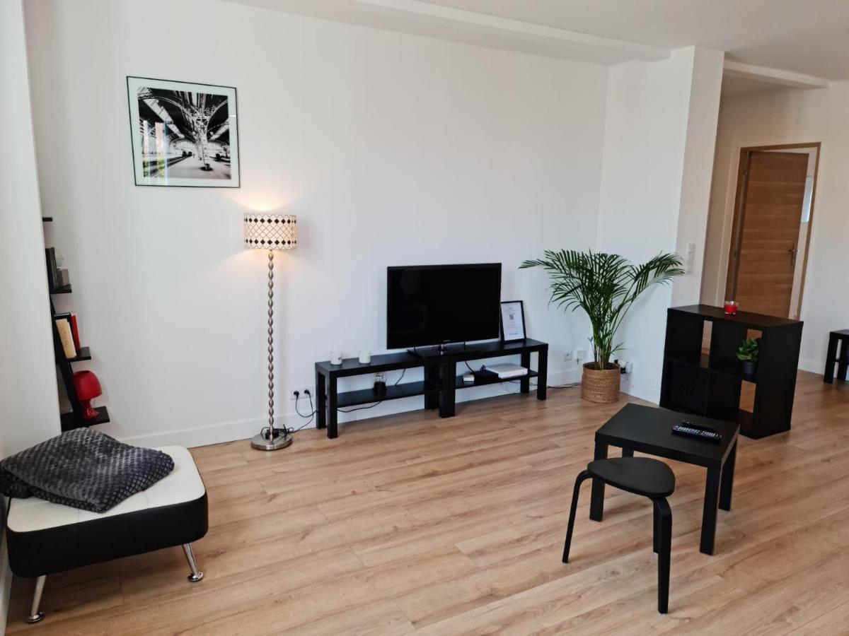 Le Scottmanhouse - Appartement Prive - Centre Ville - Gare - Wi-Fi Arras Bagian luar foto